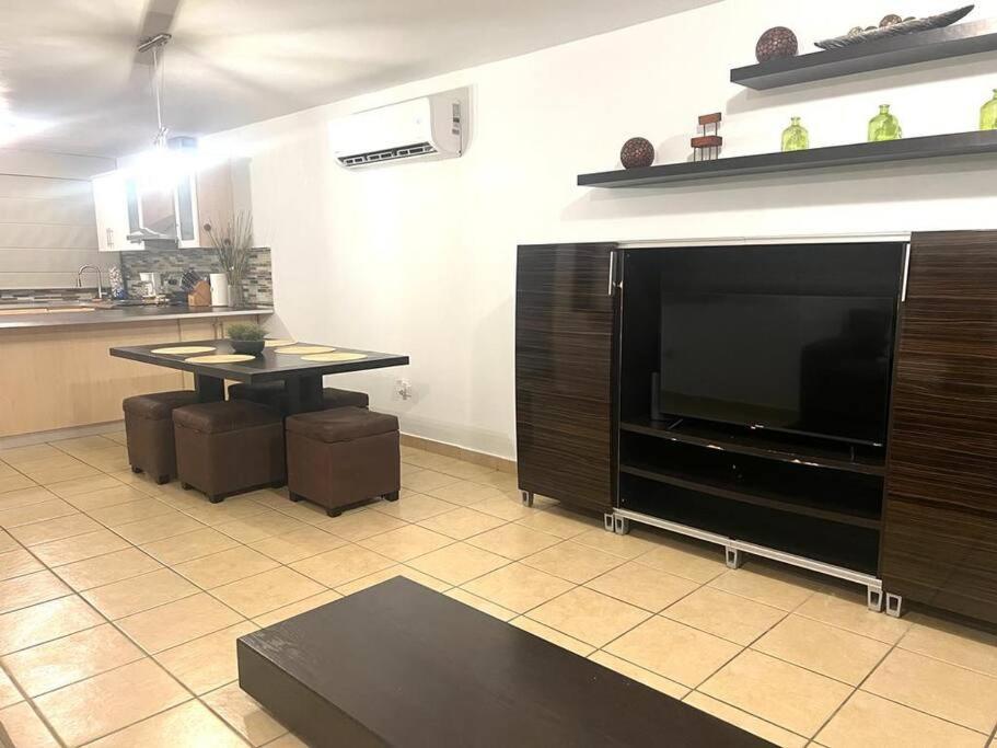 Cozy Apartment In Aquatika 洛伊萨 外观 照片